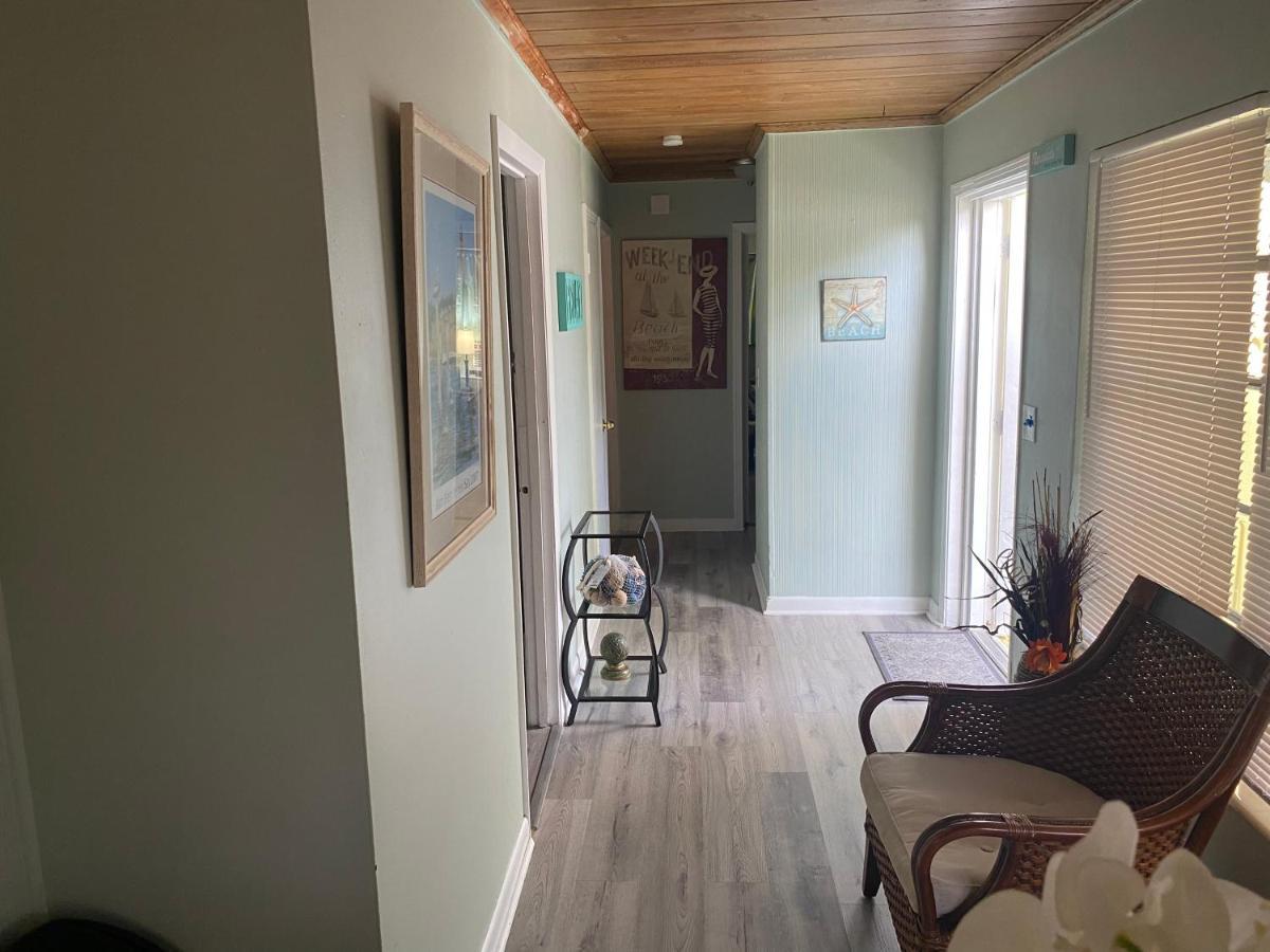 3 Bedroom House Fenced Backyard Private Patio Areas Grill Firepit Plenty Parking! Quick Access 10 Min To Beach Airport Delray West Palm Lake Worth Beach Kültér fotó